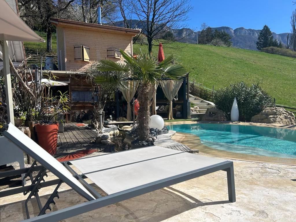 A La Marc'Quize Chambres D'Hotes, Petit Dejeuner Compris, Avec Piscine A Debordement En Exterieur, Bain Nordique A 38 Degres En Prestation Supplement Sur Reservation Horaire Anticipee 1 Place De Parking Gratuite Sur Place Mouxy Exteriör bild